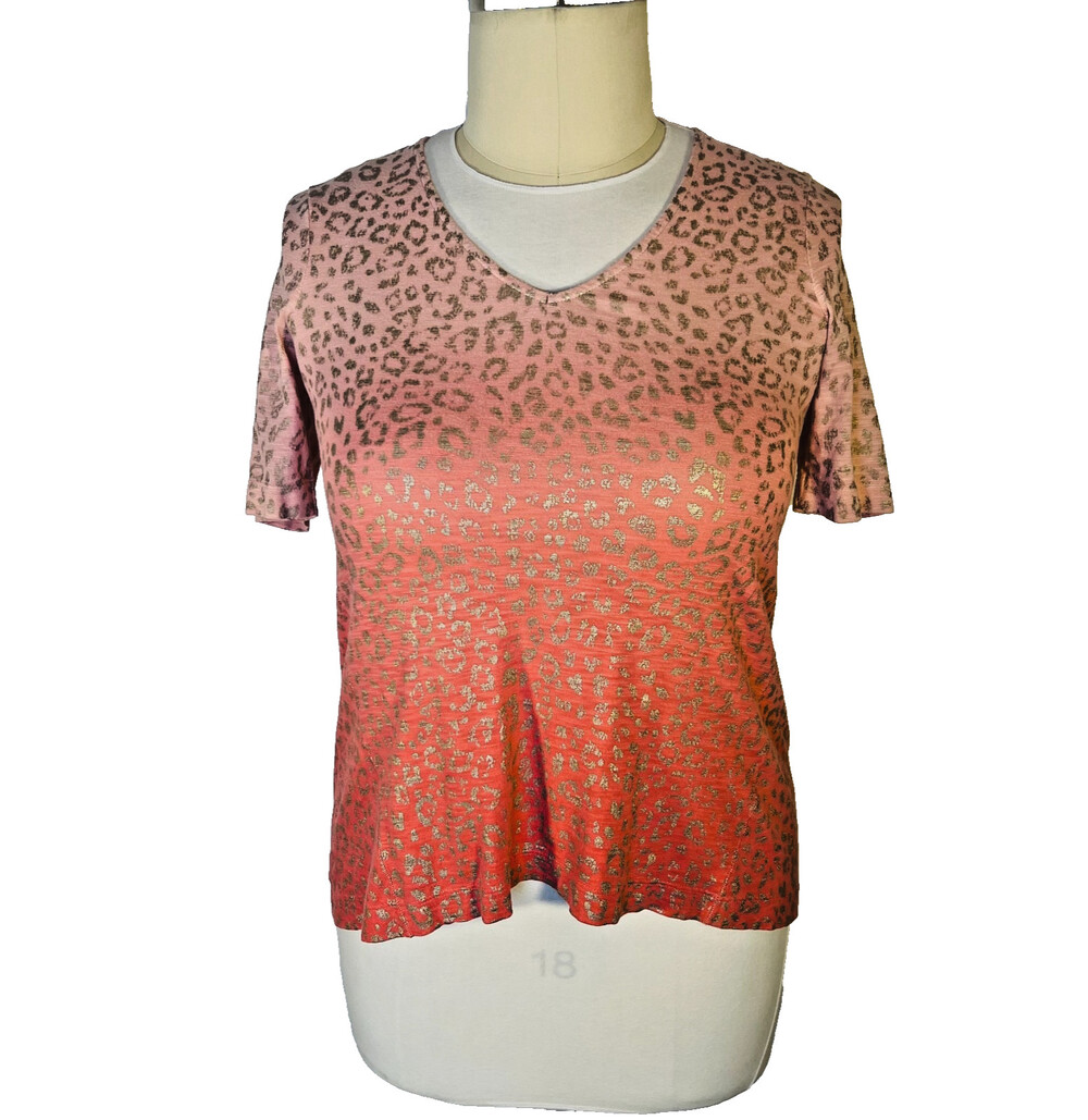 Chico's Tee Shirt Women's L Ombre Pink with Gold Cheetah Spots VNeck Short Slv